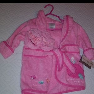 Infant bathrobe